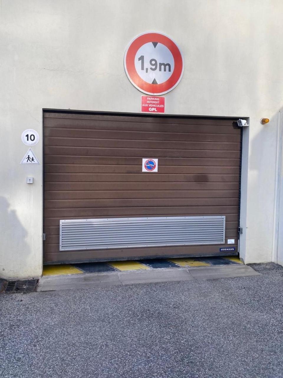 Charmant T3 Avec Vue Montagne Et Parking Privatif Font-Romeu-Odeillo-Via Εξωτερικό φωτογραφία